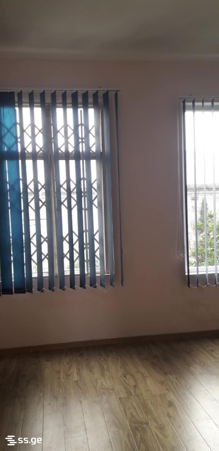 4 Room Private House For Rent. Zugdidi view 6