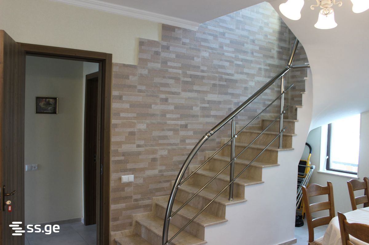 3 Room Summer Cottage For Rent. Bakuriani view 5