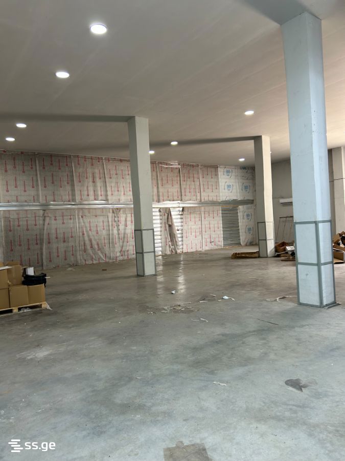 Store-Industrial Property For Rent. Samgori view 8