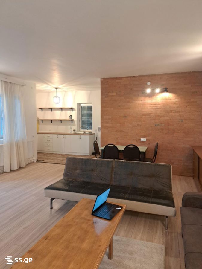 4 Room Private House For Rent. Mukhattskaro view 8