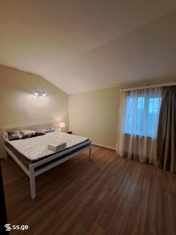 4 Room Private House For Rent. Mukhattskaro view 10