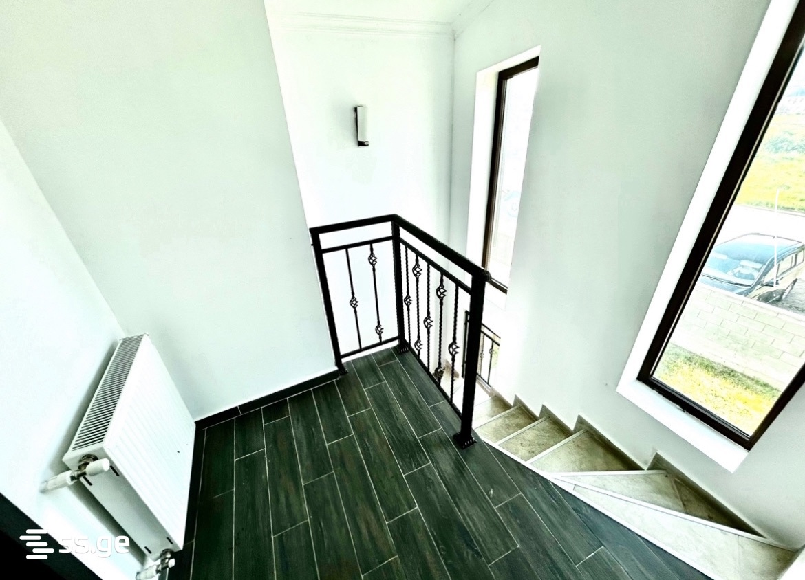 3 Room Private House Daily Rent. Bakuriani view 5
