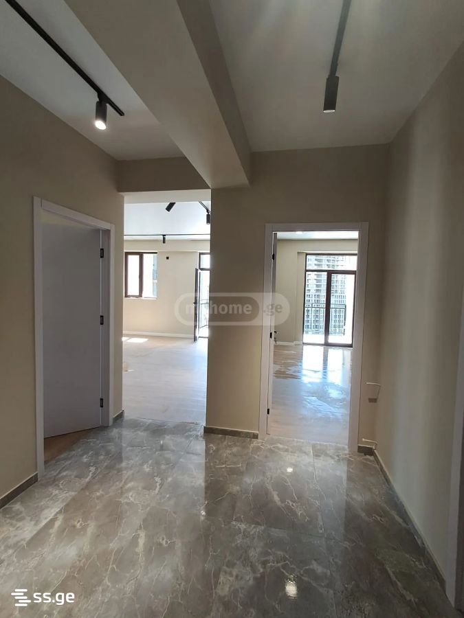Продажа 3-комната Квартира view 4