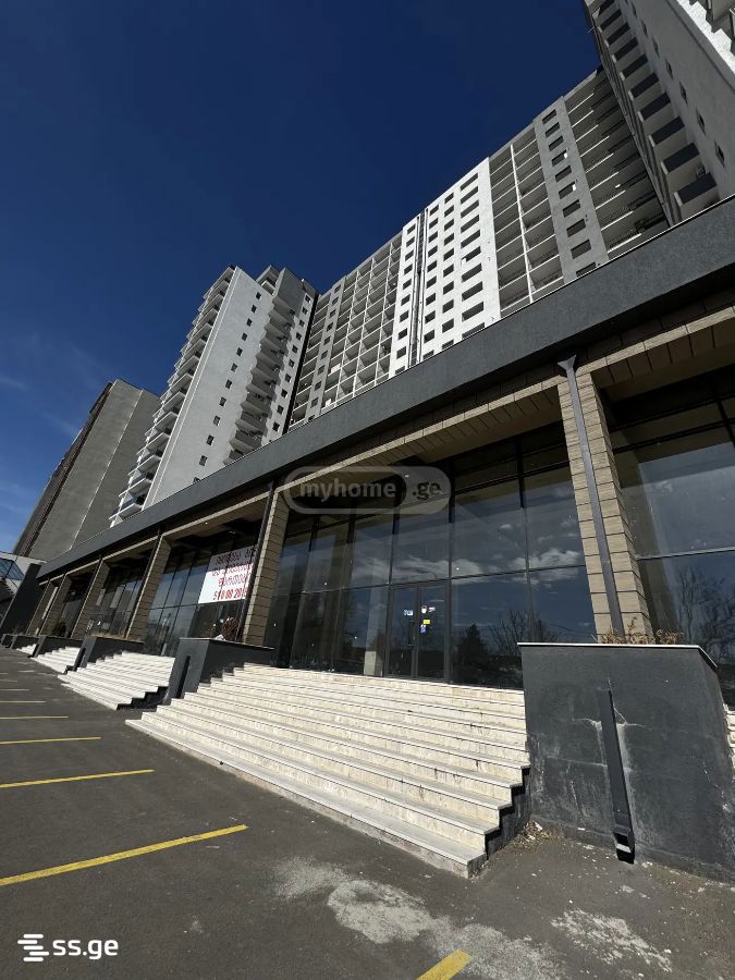 Продажа 3-комната Квартира view 5