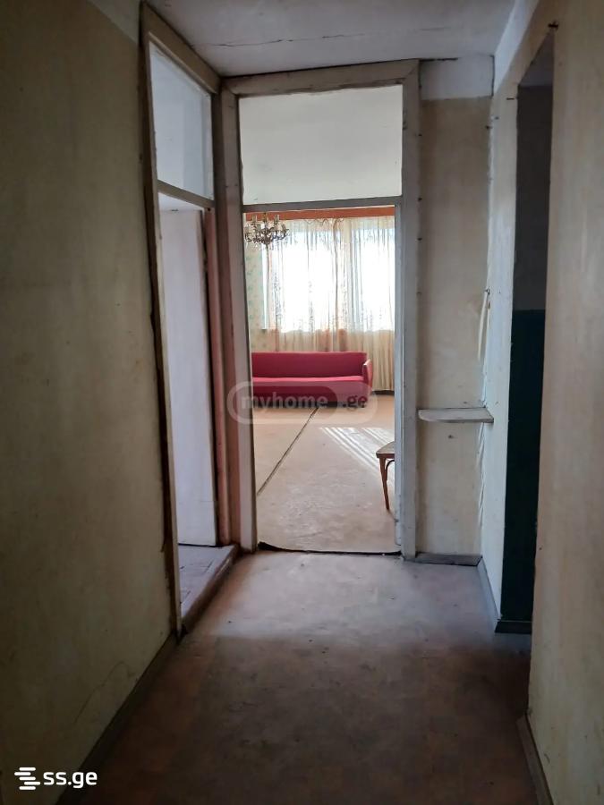3 room Flat For Sale. Ponichala - Mehr