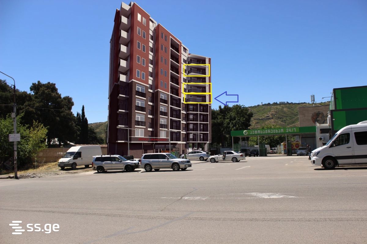 3 room Flat For Sale. Isani - Ansicht 2