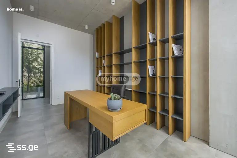 6 Room Private House For Sale view 5