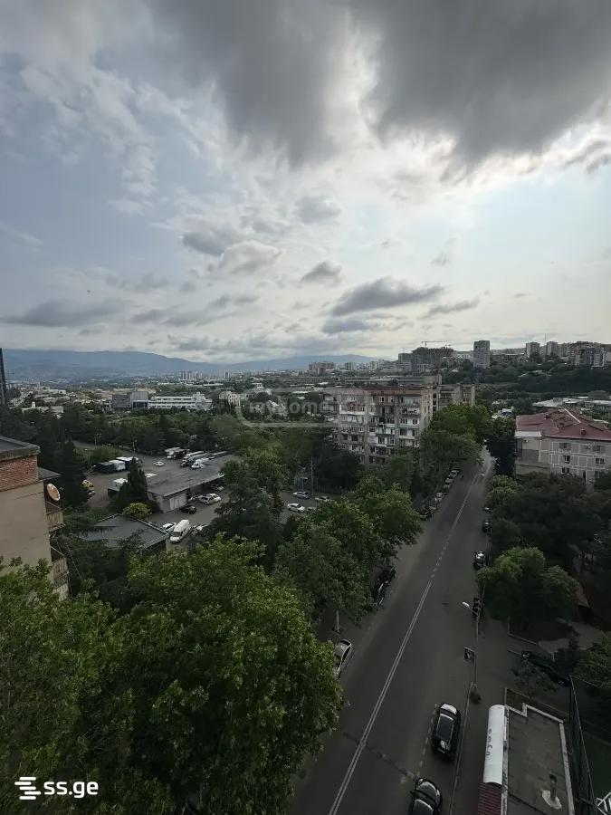 4 room Flat For Sale. Digomi - Więcej