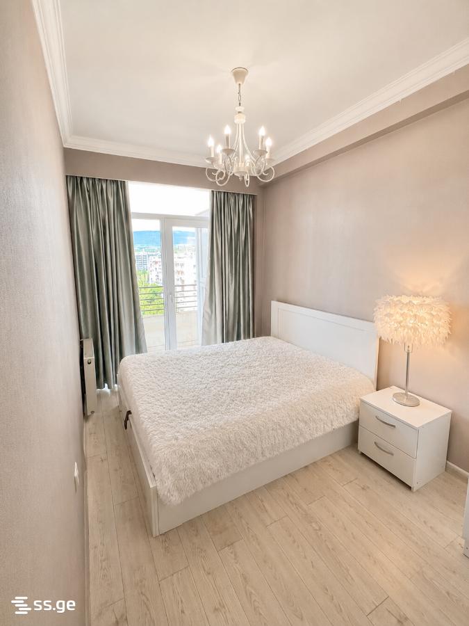 2 room Flat For Rent. Mukhiani - Więcej