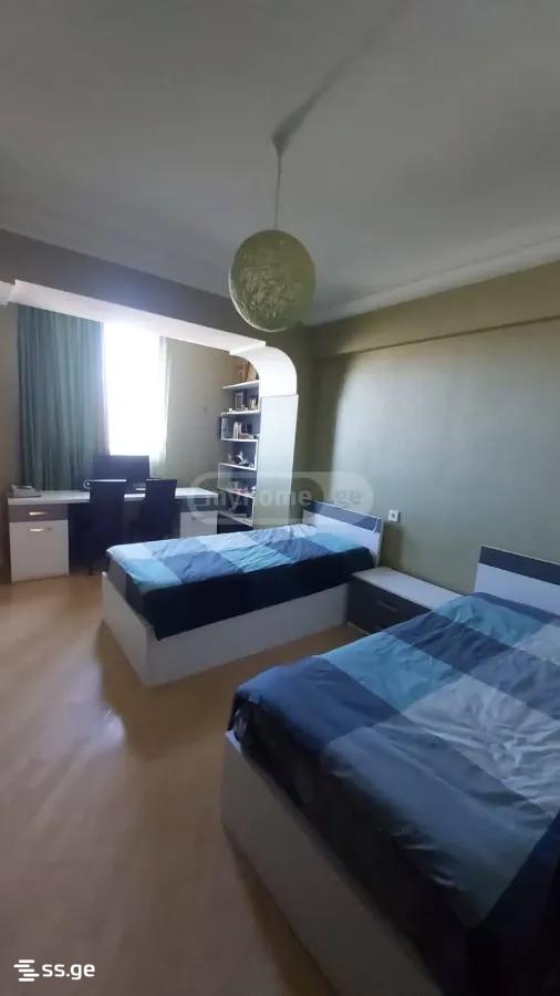 4 room Flat For Sale. Digomi - Widok 3