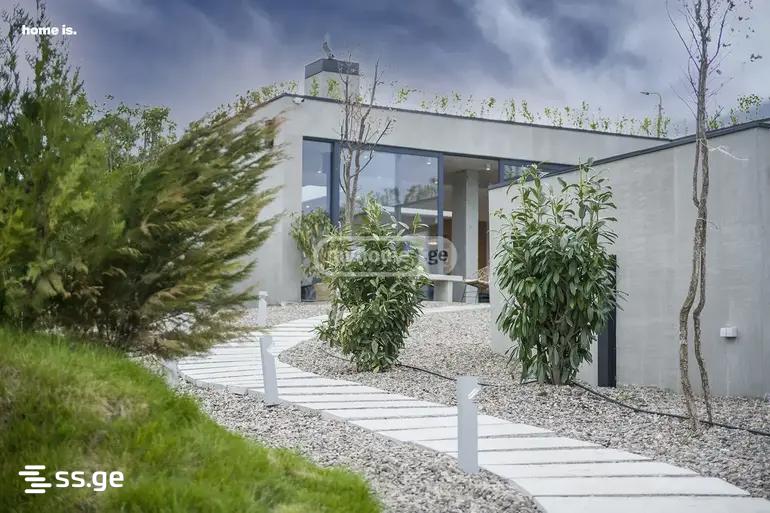 6 Room Private House For Sale view 10
