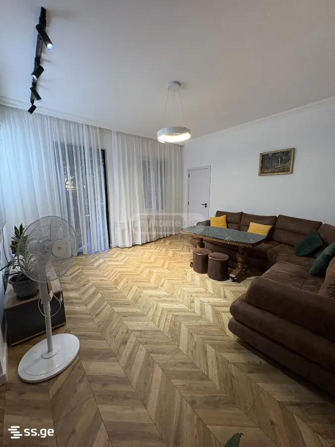 3 Room Private House Daily Rent. Batumi view 1