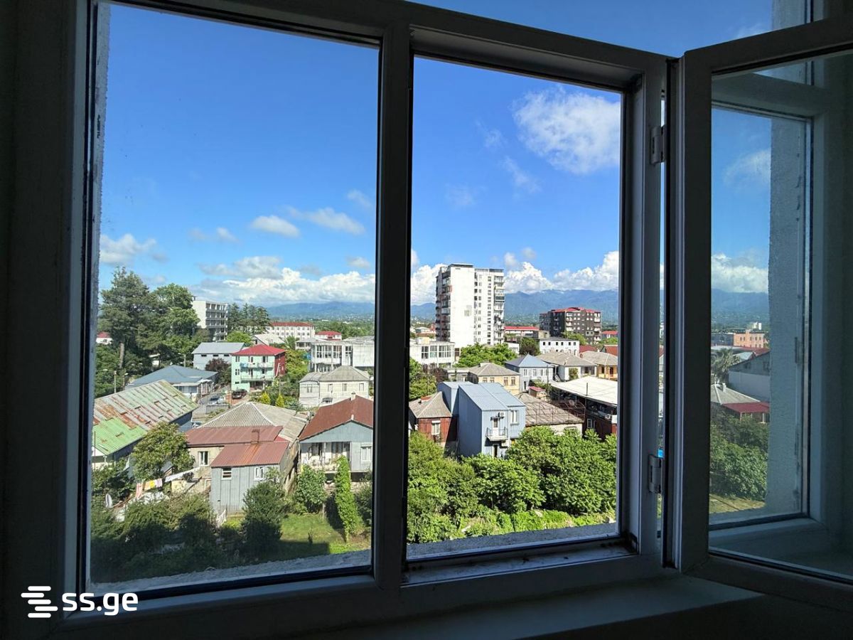 3 Room Flat For Sale, 1 of 4