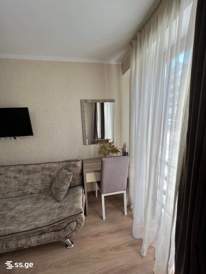 1 Room Hotel For Sale view 3