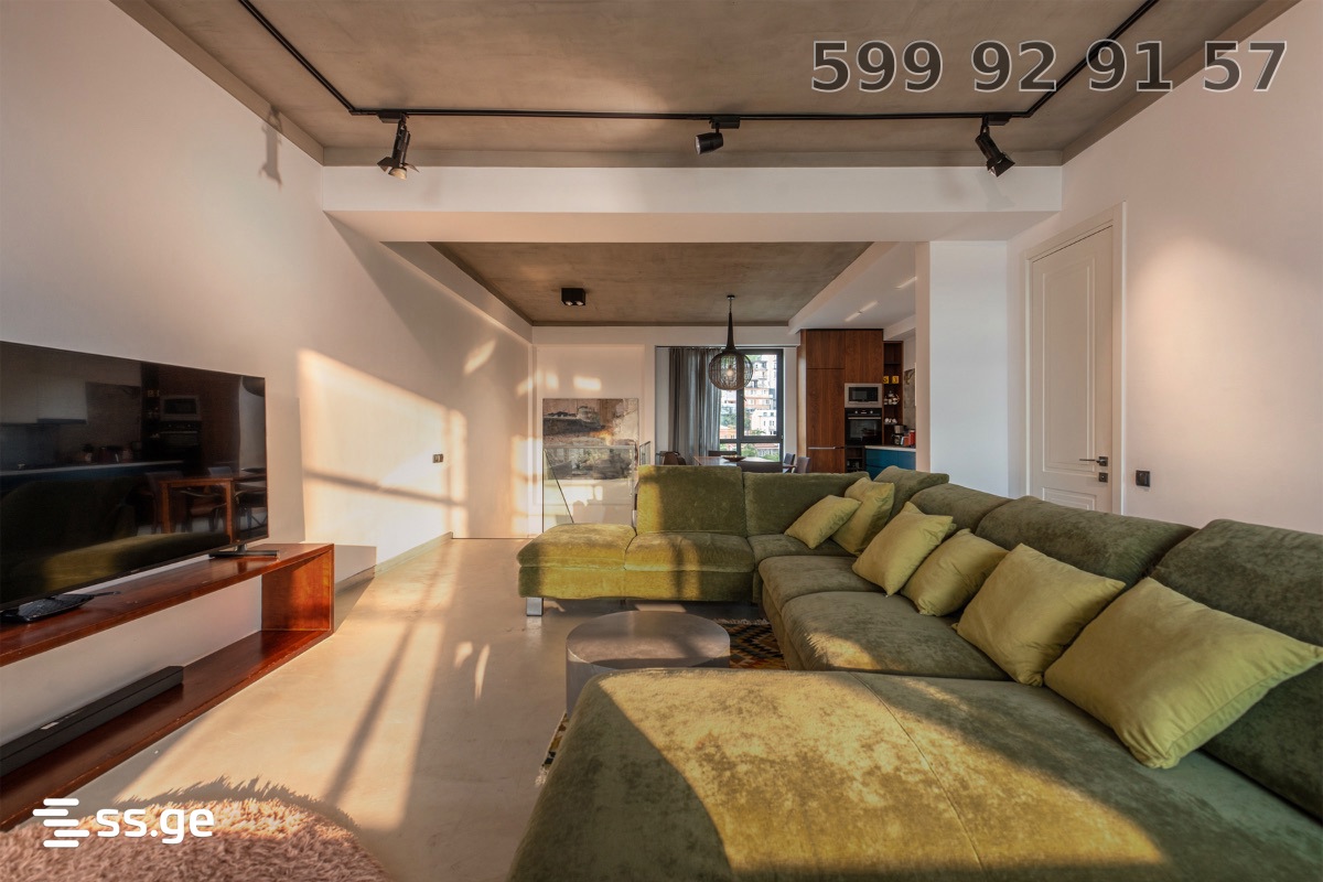 5 room Flat For Sale. Vake - Widok 3