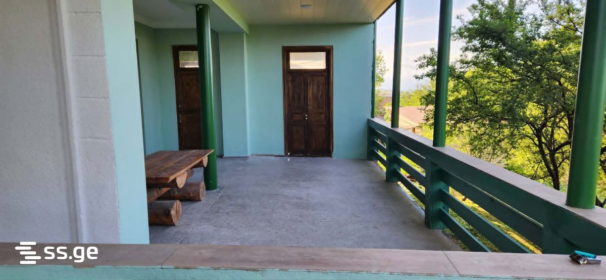 8 Room Private House For Sale view 5