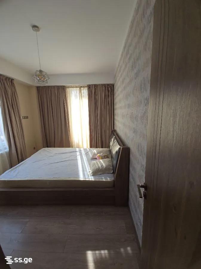 3 room Flat For Sale. Didi digomi - Widok 2