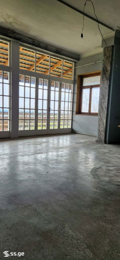 8 Room Private House For Sale view 10