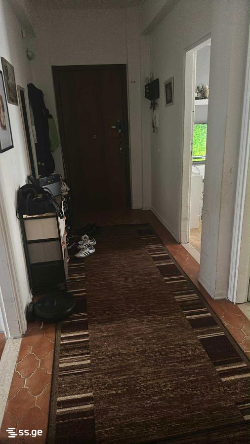 3 Room Flat For Sale view 3