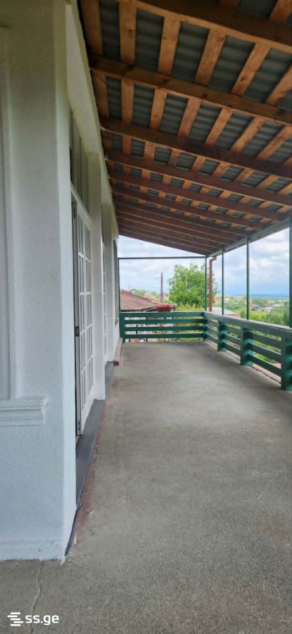 8 Room Private House For Sale view 7