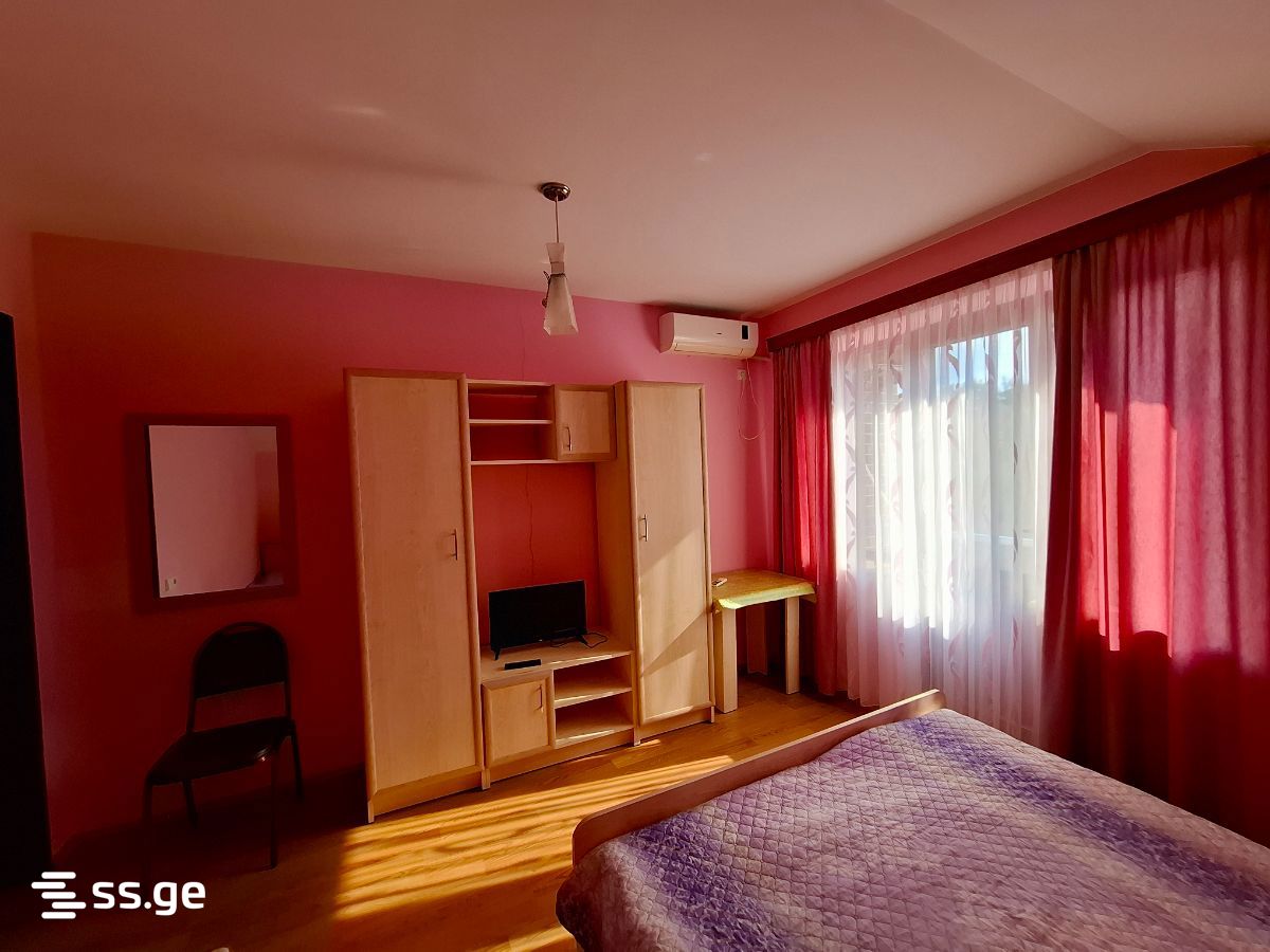 5 Room Private House Daily Rent. Ureki view 7