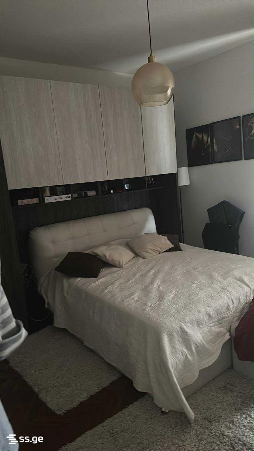 3 Room Flat For Sale view 1