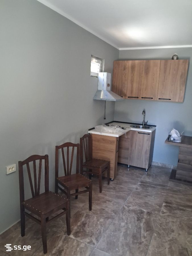 3 Room Private House For Sale view 4