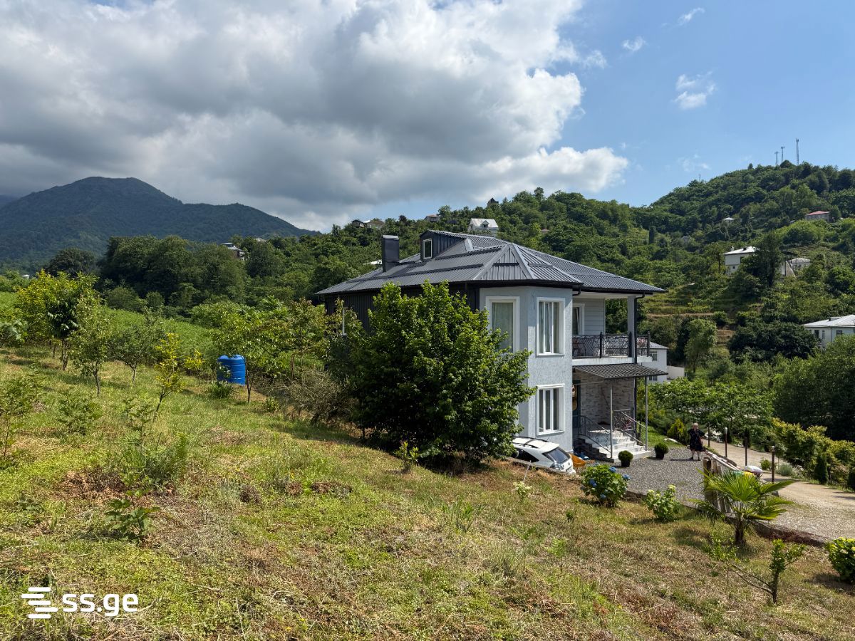 6 Room Summer Cottage For Sale view 5