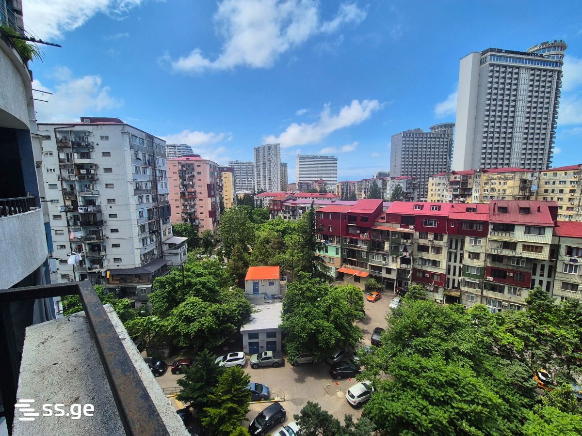3 room Flat For Sale. Batumi - Widok 3