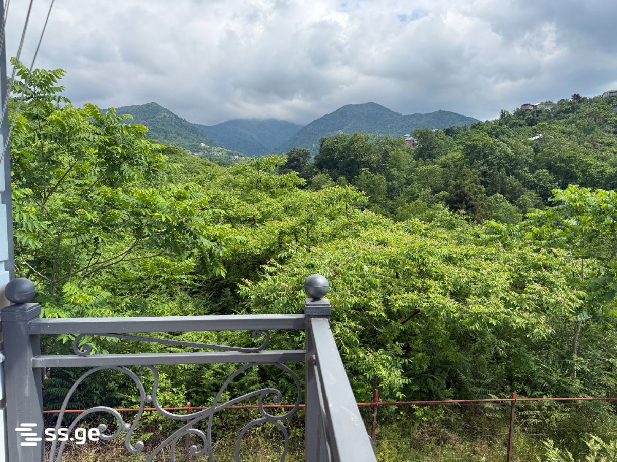 6 Room Summer Cottage For Sale view 9