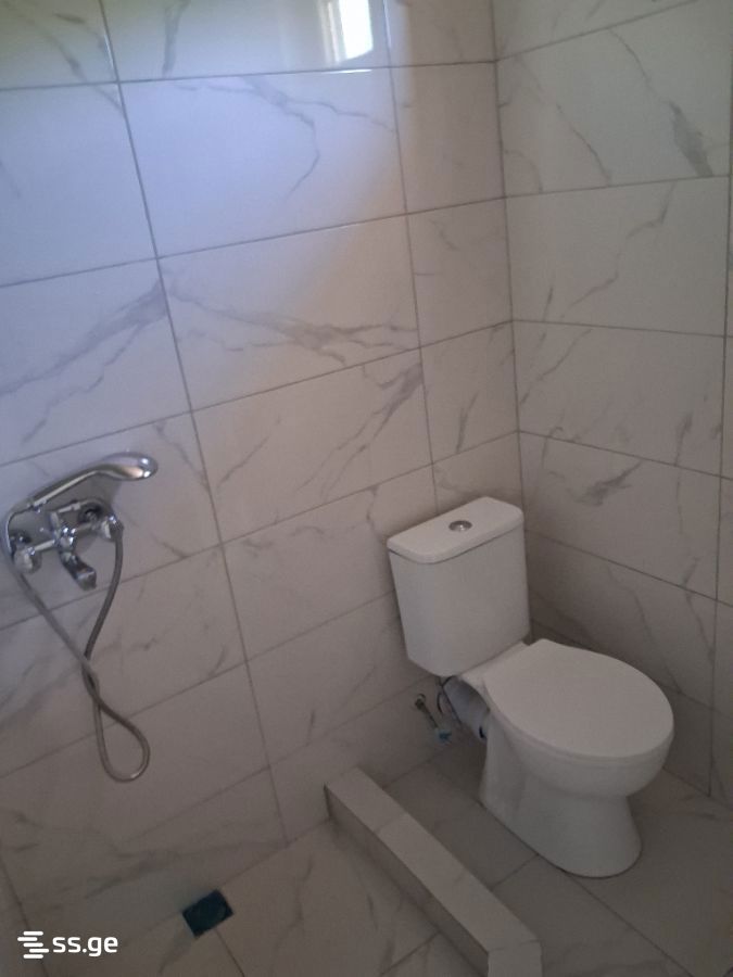 3 Room Private House For Sale view 9