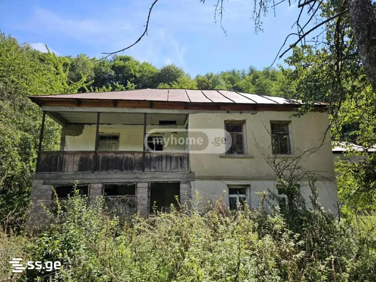 10 Room Private House For Sale view 6