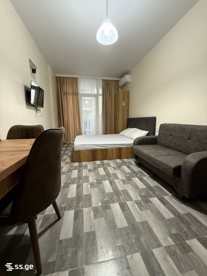 1 Room Flat Daily Rent. Gonio view 5