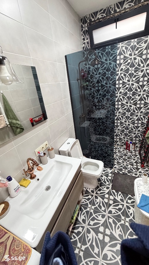3 Room Private House For Rent. Vake view 8