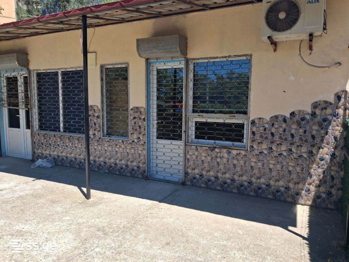 3 Room Private House For Sale view 6