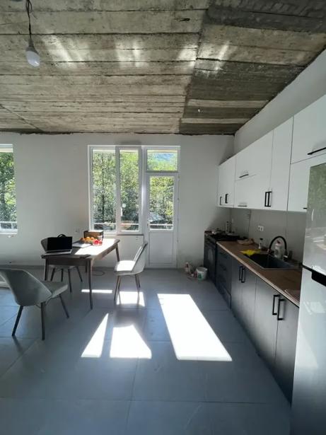 https://static.ss.ge/20260619/8_074fdedd-1c6c-4df4-9f82-e5f909509c85_Thumb.jpg