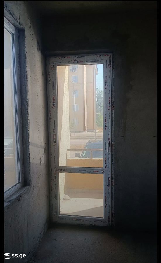 2 Room Flat For Sale view 3