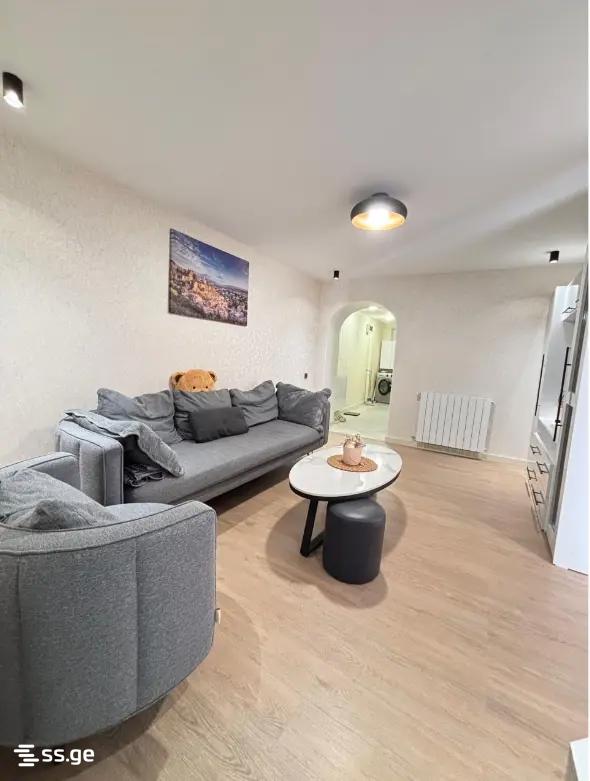 4 Room Private House For Sale view 16