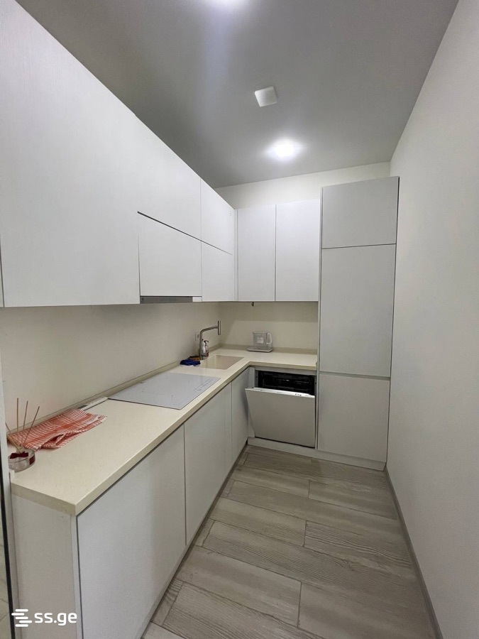 3 room Flat For Rent. Elia - Bild 2