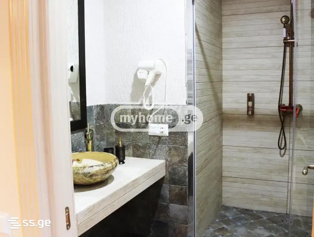 5 Room Hotel For Sale view 14
