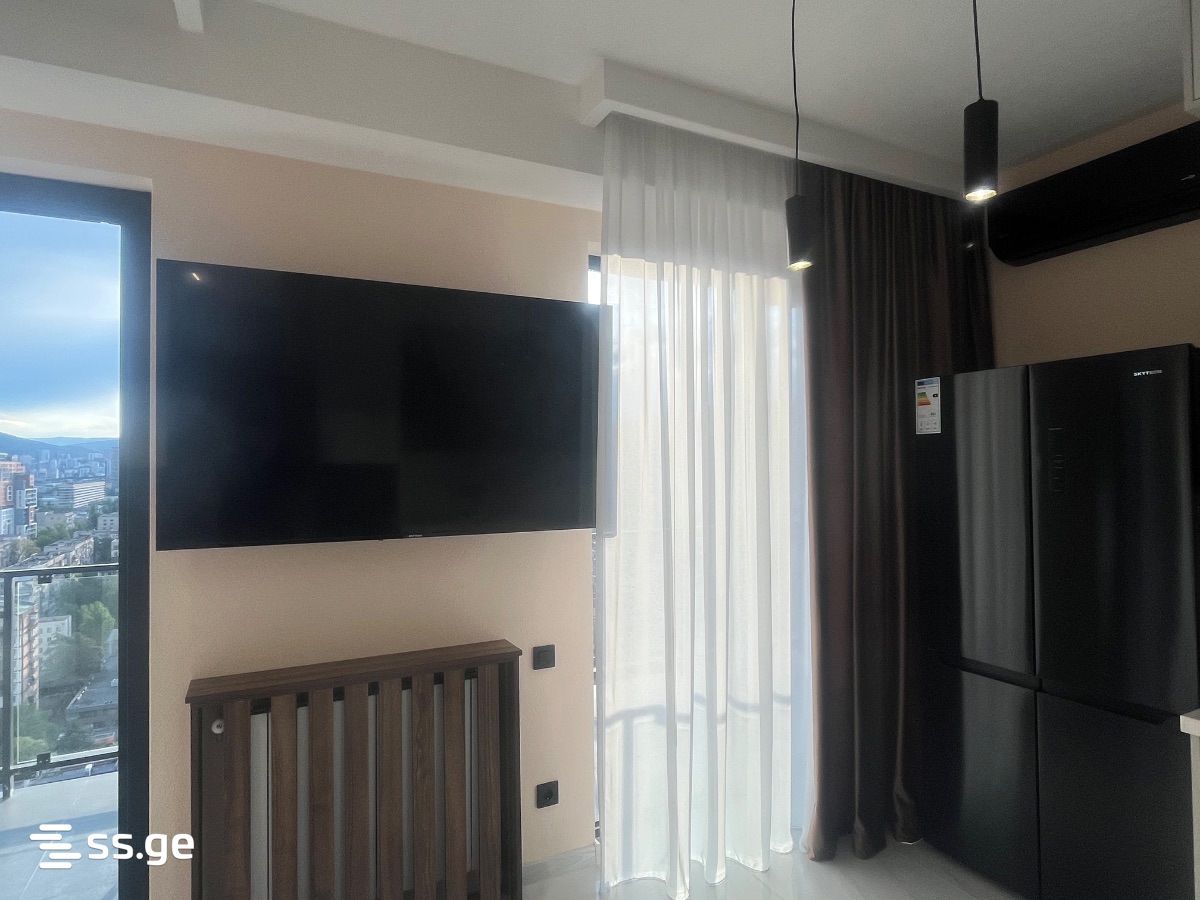 3 Room Flat For Rent. Isani, 1 of 4