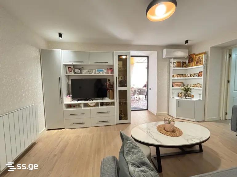 4 Room Private House For Sale view 17