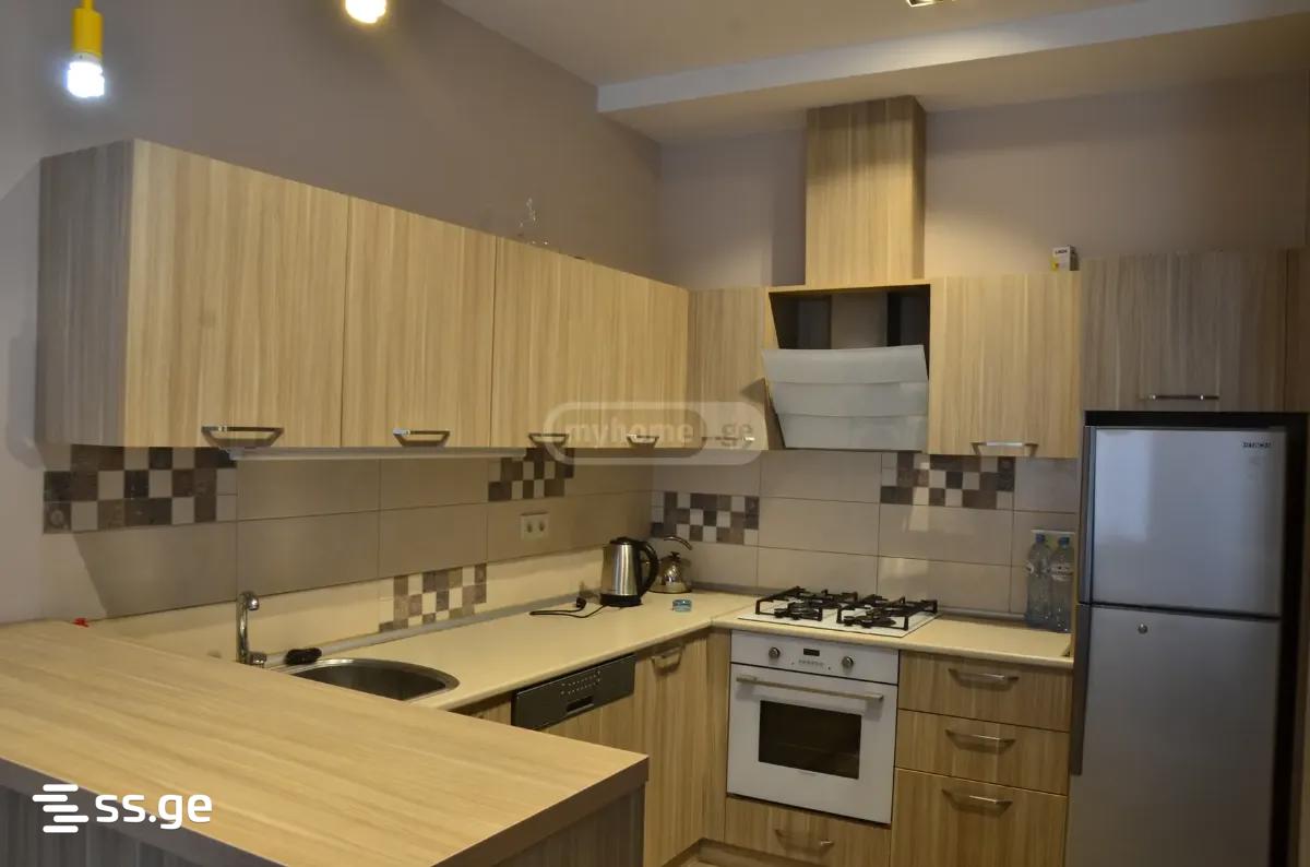 6 room Flat For Rent. Saburtalo - Vista 3