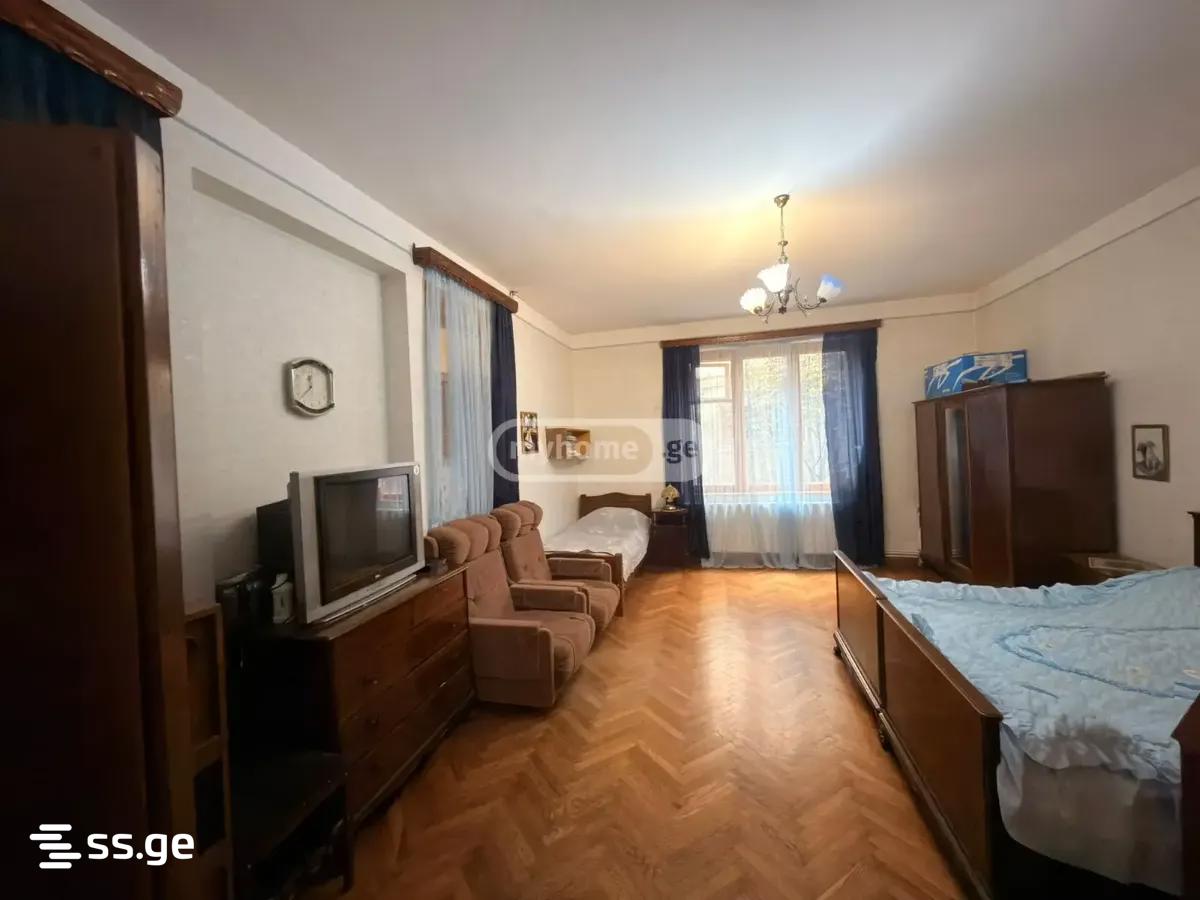 5 Room Private House For Sale view 6