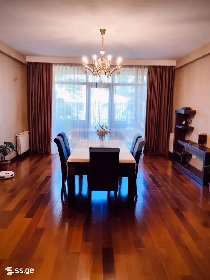 10 Room Private House For Sale view 7