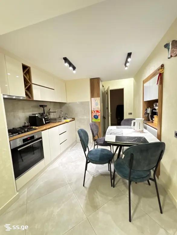 4 Room Private House For Sale view 19