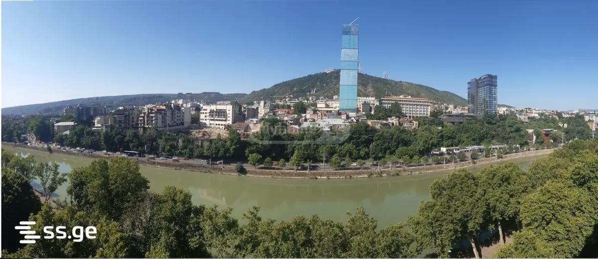 5 room Flat For Rent. Chugureti - Aanzicht 4