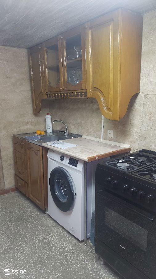 3 Room Private House Daily Rent. Kutaisi view 3