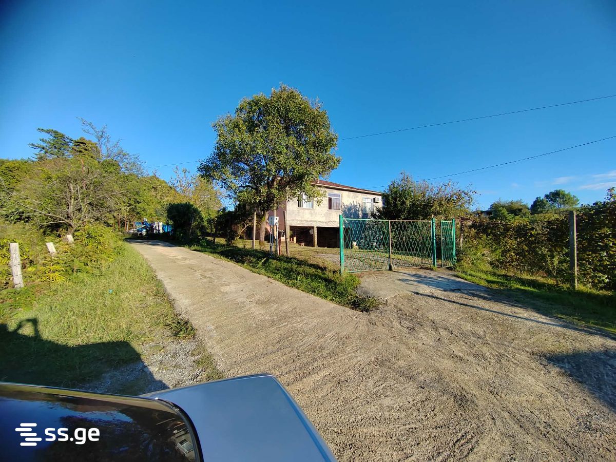 6 Room Private House For Sale view 5