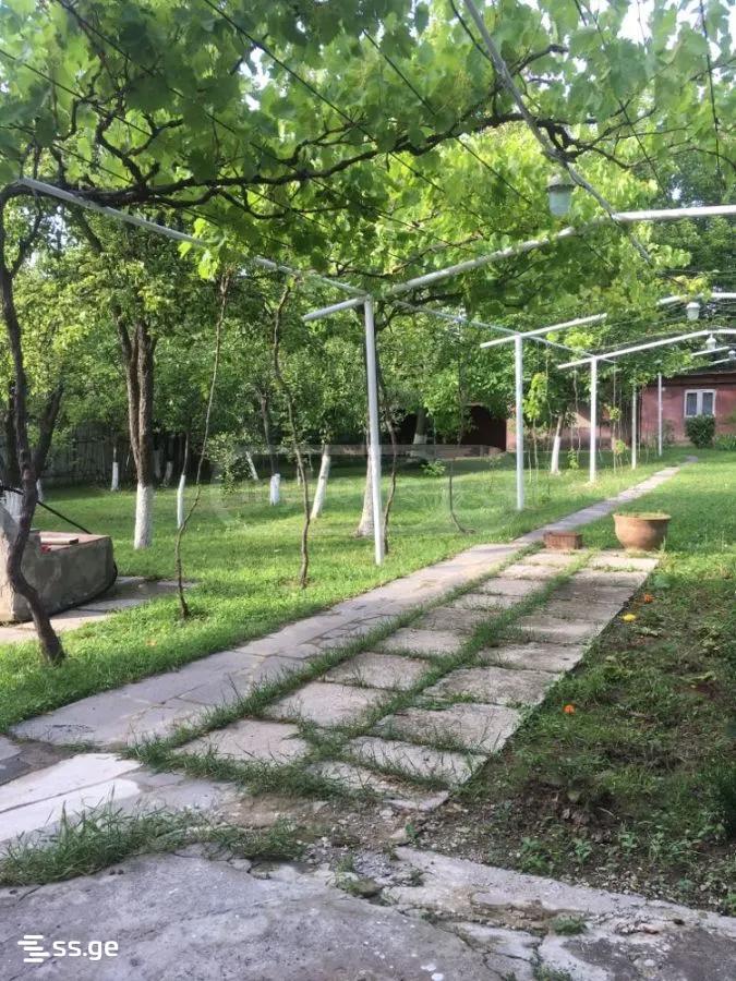 3 Room Summer Cottage For Rent. Saguramo view 11
